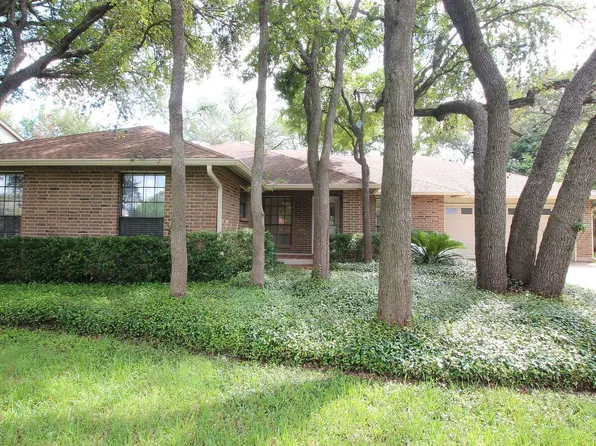 2116 Wychwood Dr, Austin, TX 78746