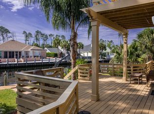 327 Wahoo Rd, Panama City Beach, FL 32408