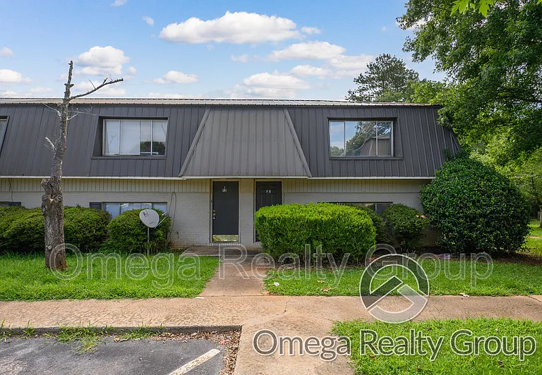 1300 Coosa Pines Dr #F1 — Photo 1