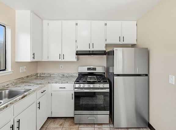 2nd image of 1172 Amador Ave #A