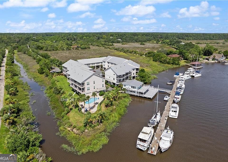 1st image of 26 Hidden Harbor Rd