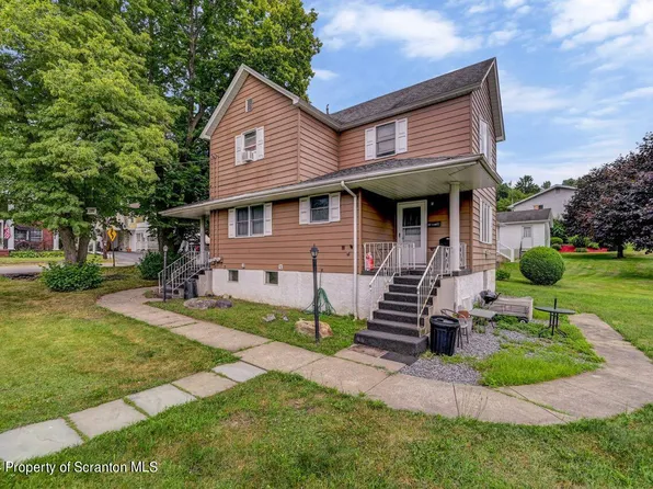 38 Honesdale Rd, Carbondale, PA 18407