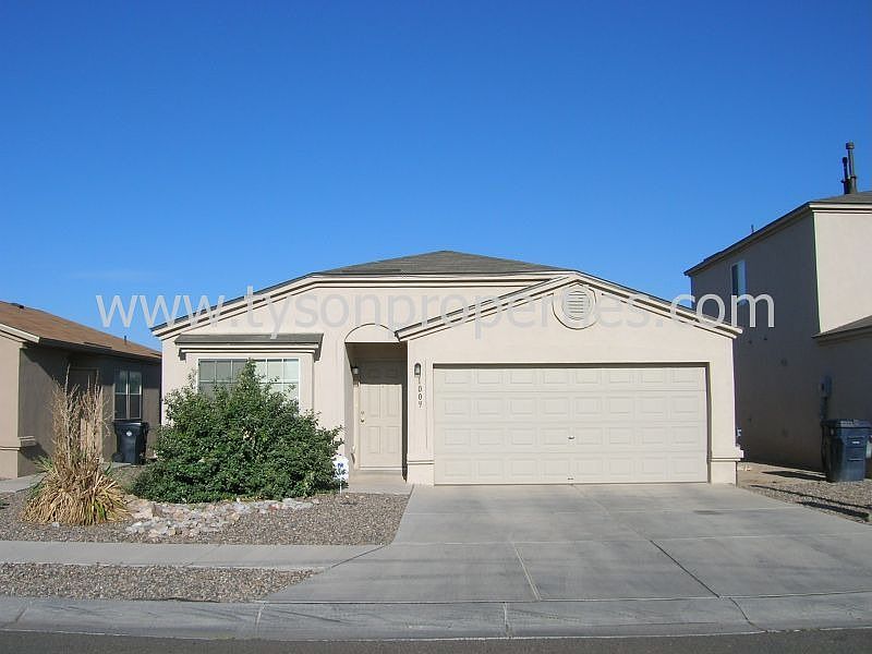 Rental House 1009 Alexandra