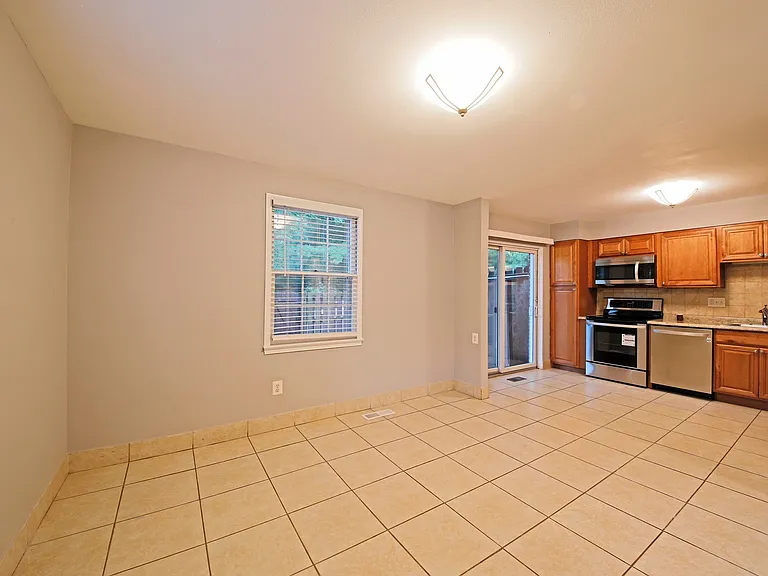 3334 Webley Ct — Photo 17
