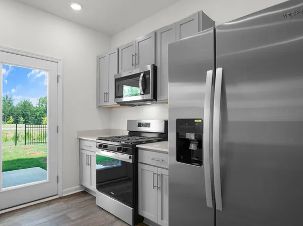 127 Starlight Street, Sanford, NC 27330