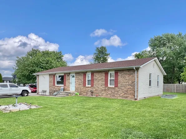 1058 Dutchman Ln, Seymour, IN 47274