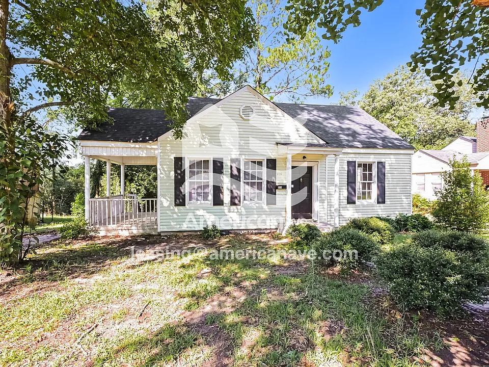 916 Glenridge Dr