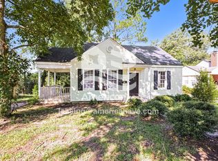 916 Glenridge Dr, Macon, GA 31211