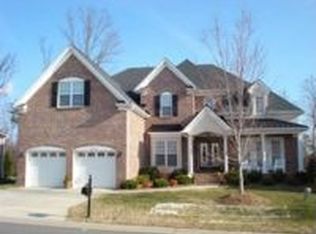 2047 Waterford Village Dr, Clemmons, NC 27012