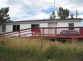 2214 Draper Rd, Cheyenne, WY 82007