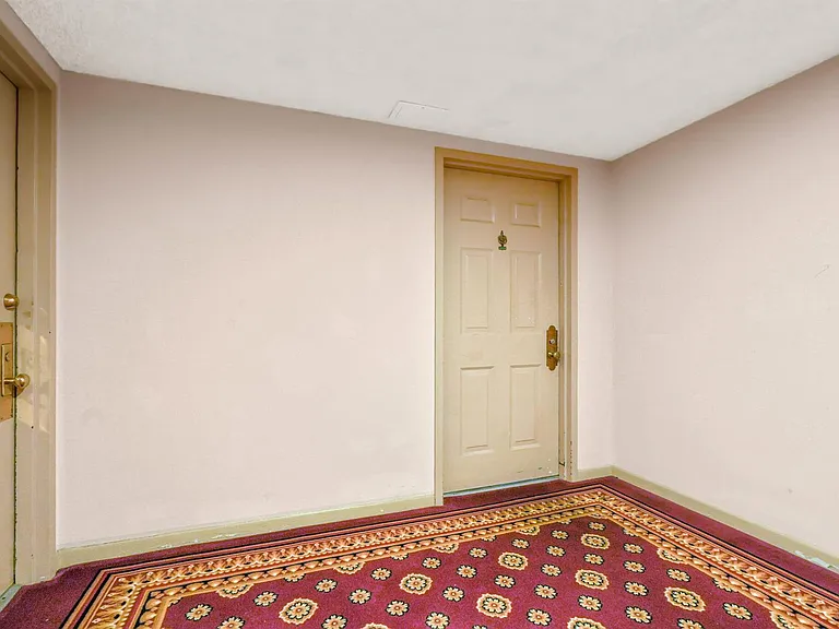5600 N Flagler Dr #1110 — Photo 9
