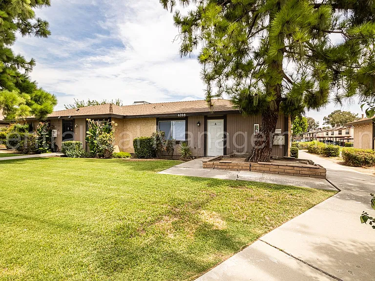 6208 Stine Rd — Photo 1