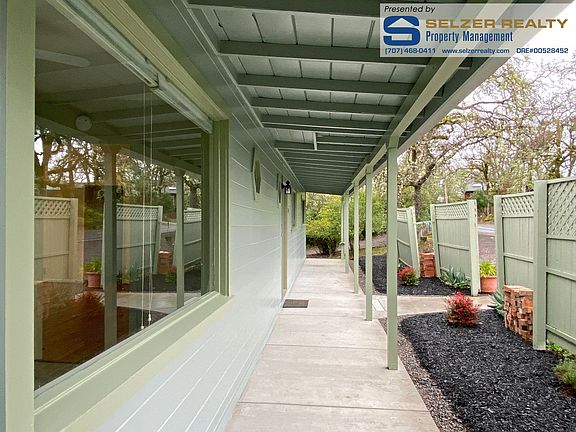 2nd image of 701 Vichy Hills Dr