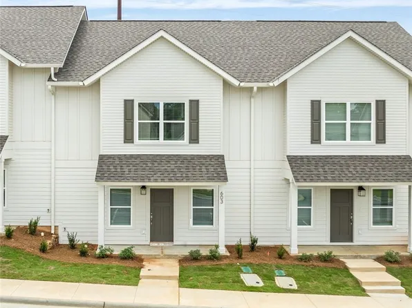 3260 Academy Dr #603, Opelika, AL 36801