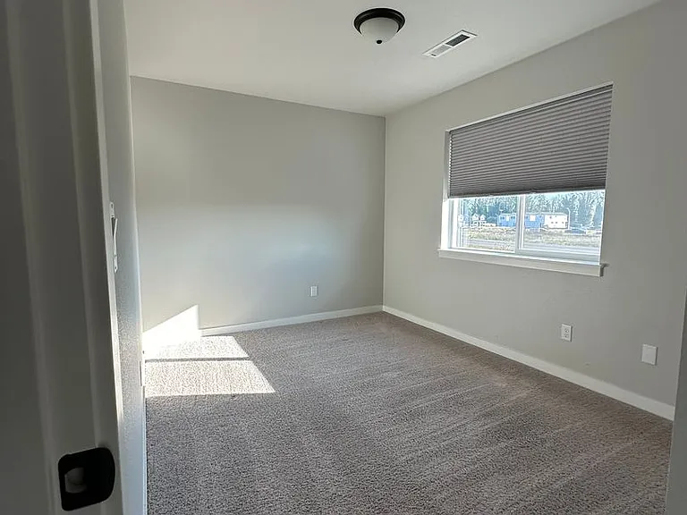 256 E Wayno Way — Photo 20