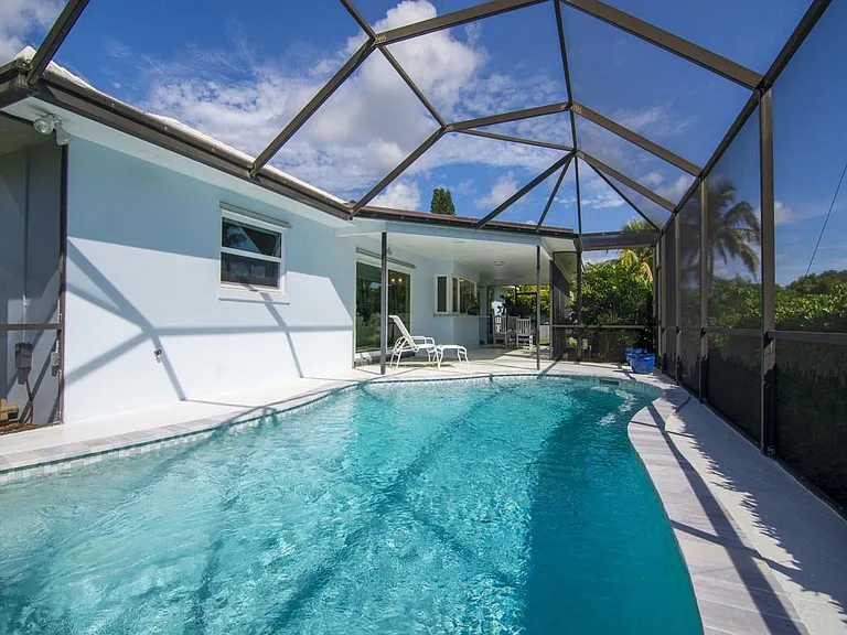 1636 Indian Bay Dr — Photo 40