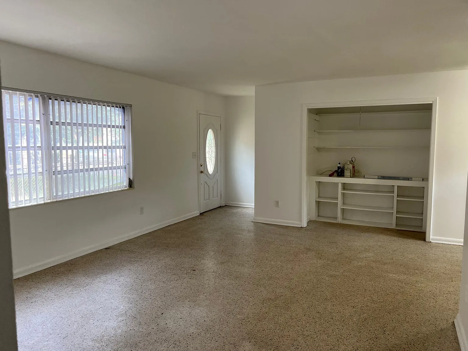 208 S Armenia Ave — Photo 1