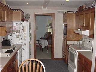 5th image of 3637 Woodglen Way