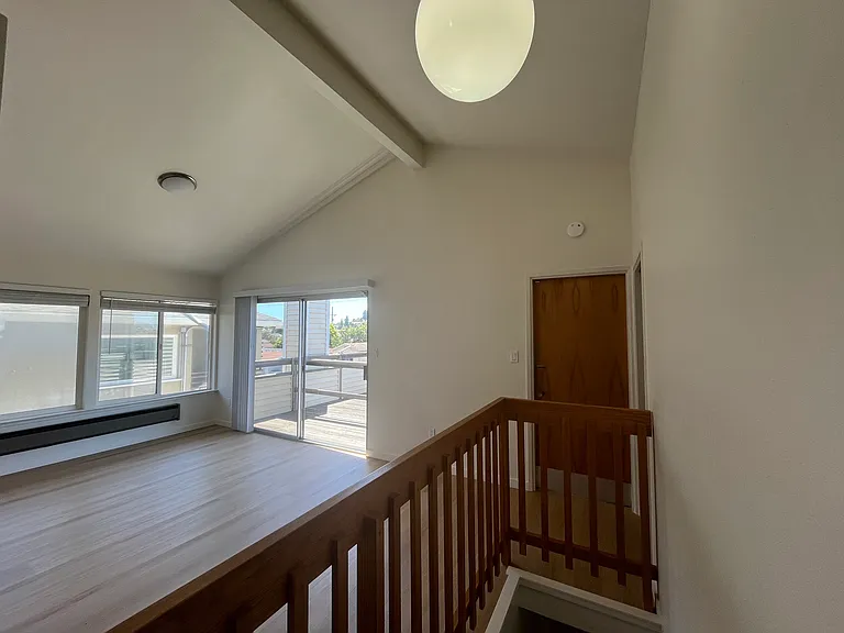 529 Stannage Ave — Photo 16