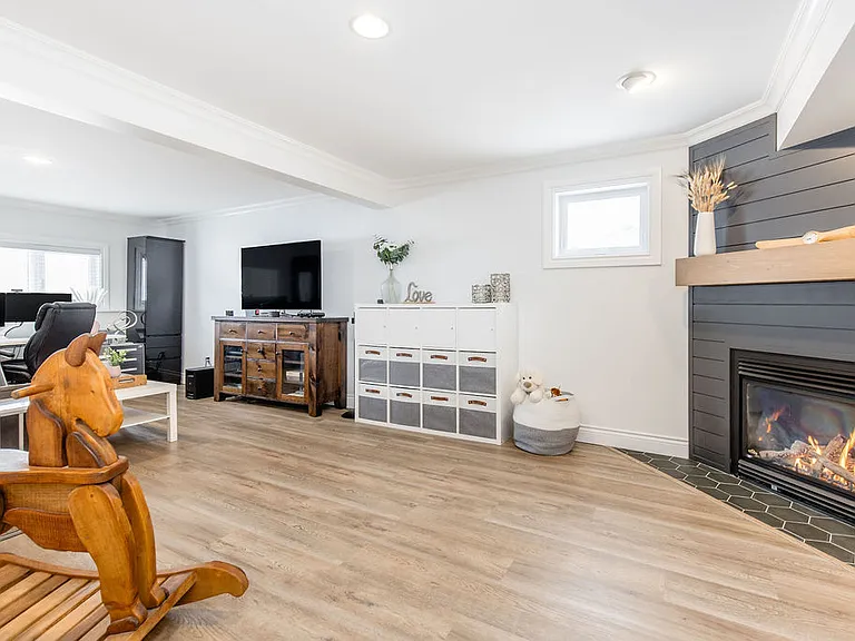 15 Sugarbush Rd — Photo 15