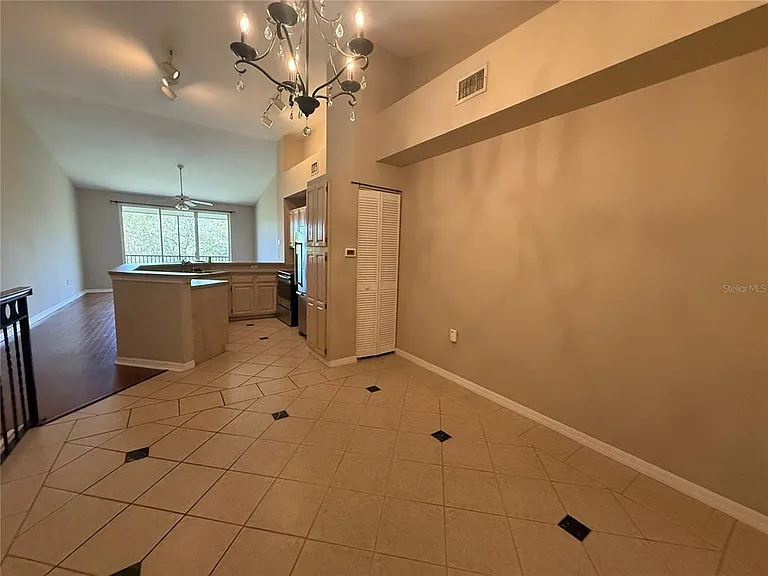 1055 Normandy Trace Rd — Photo 3