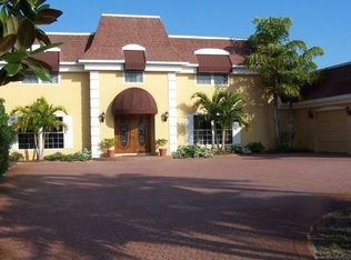 460 Bayshore Dr, Venice, FL 34285