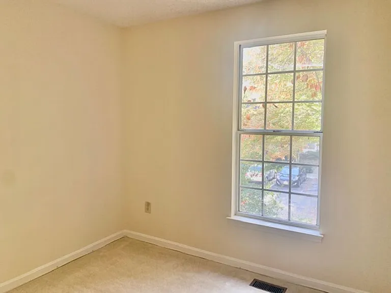 2611 Little Vista Ter — Photo 18