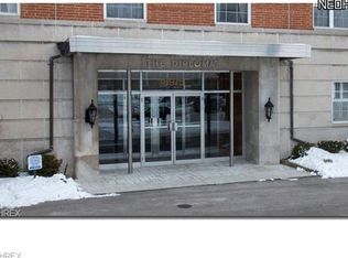 18975 Van Aken Blvd APT 204, Shaker Heights, OH