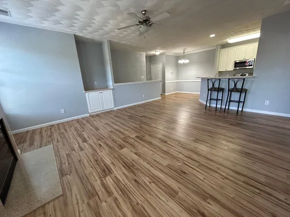 304 Troon Ct, Cape Charles, VA 23310