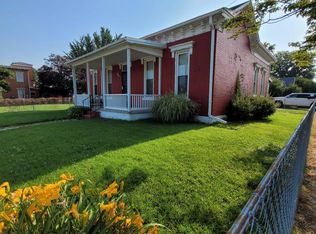 315 4th St, Carrollton, KY 41008