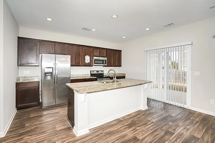 142 Jeremiah Rd — Photo 5