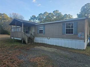 873 E Point Rd, Cedartown, GA 30125