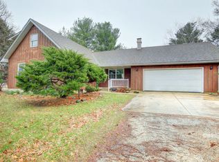 405 N Main St, Mansfield, IL 61854