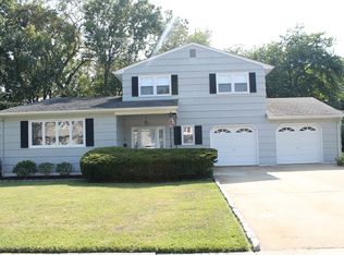 109 Devon Ln, South Plainfield, NJ 07080