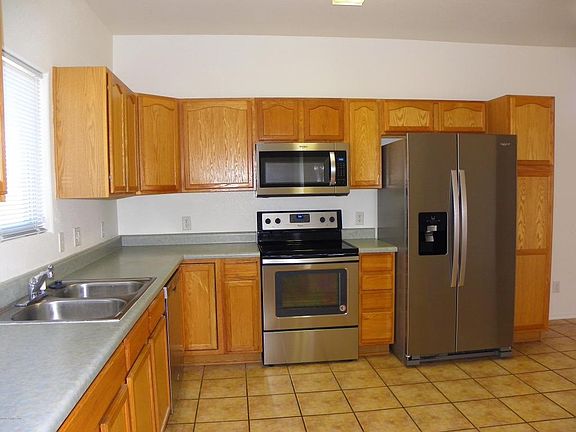 4th image of 1451 Escondido Ct