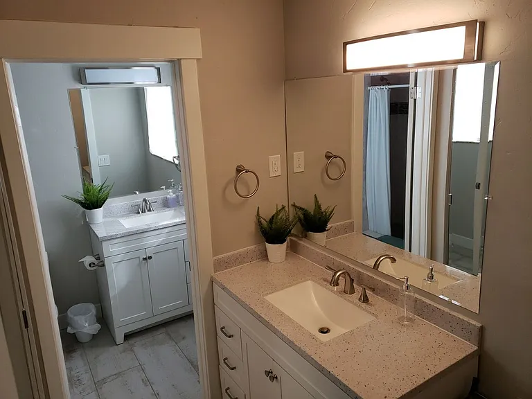 1712 E Wasatch Blvd — Photo 8