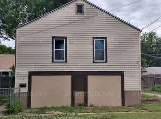 $800 - 2 bedroom/ 1 bathroom - Gorgeous House in Historic Delano!, Wichita, KS 67203