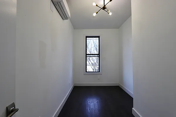 Rented by Hagstrom Management Inc | media 7