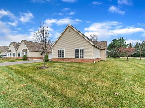 2nd image of 420 Lancaster Ct