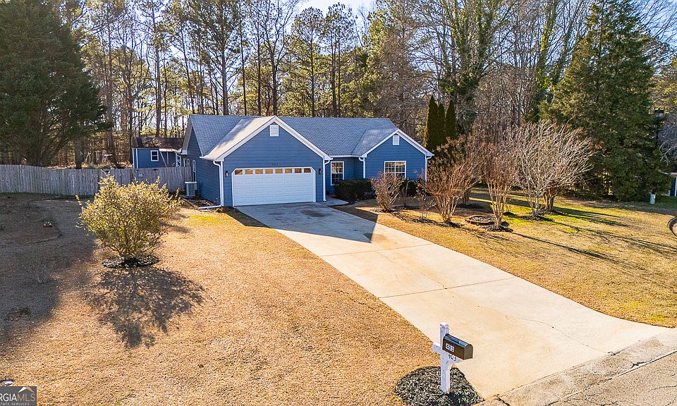 1st image of 403 Briarwood Rd