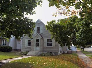 2102 Adams St, La Crosse, WI 54601