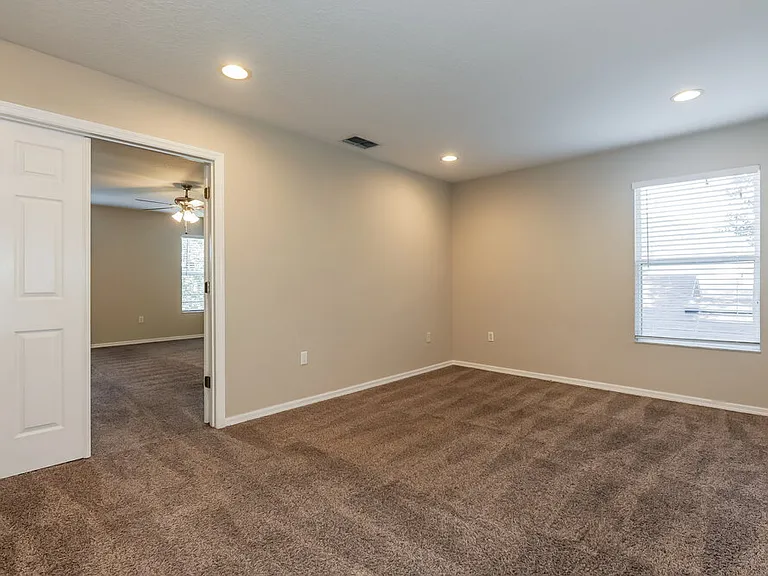 11813 Mango Groves Blvd — Photo 9