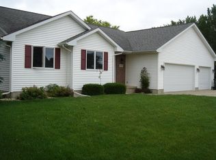 4347 Charm Dr, Waterloo, IA 50701