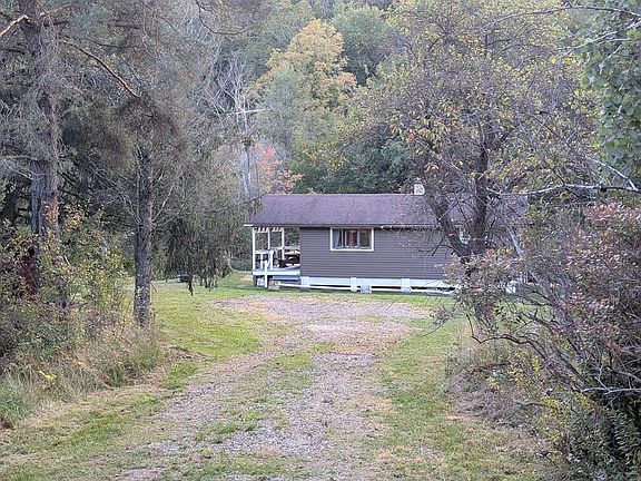 5th image of 250 Turrell St