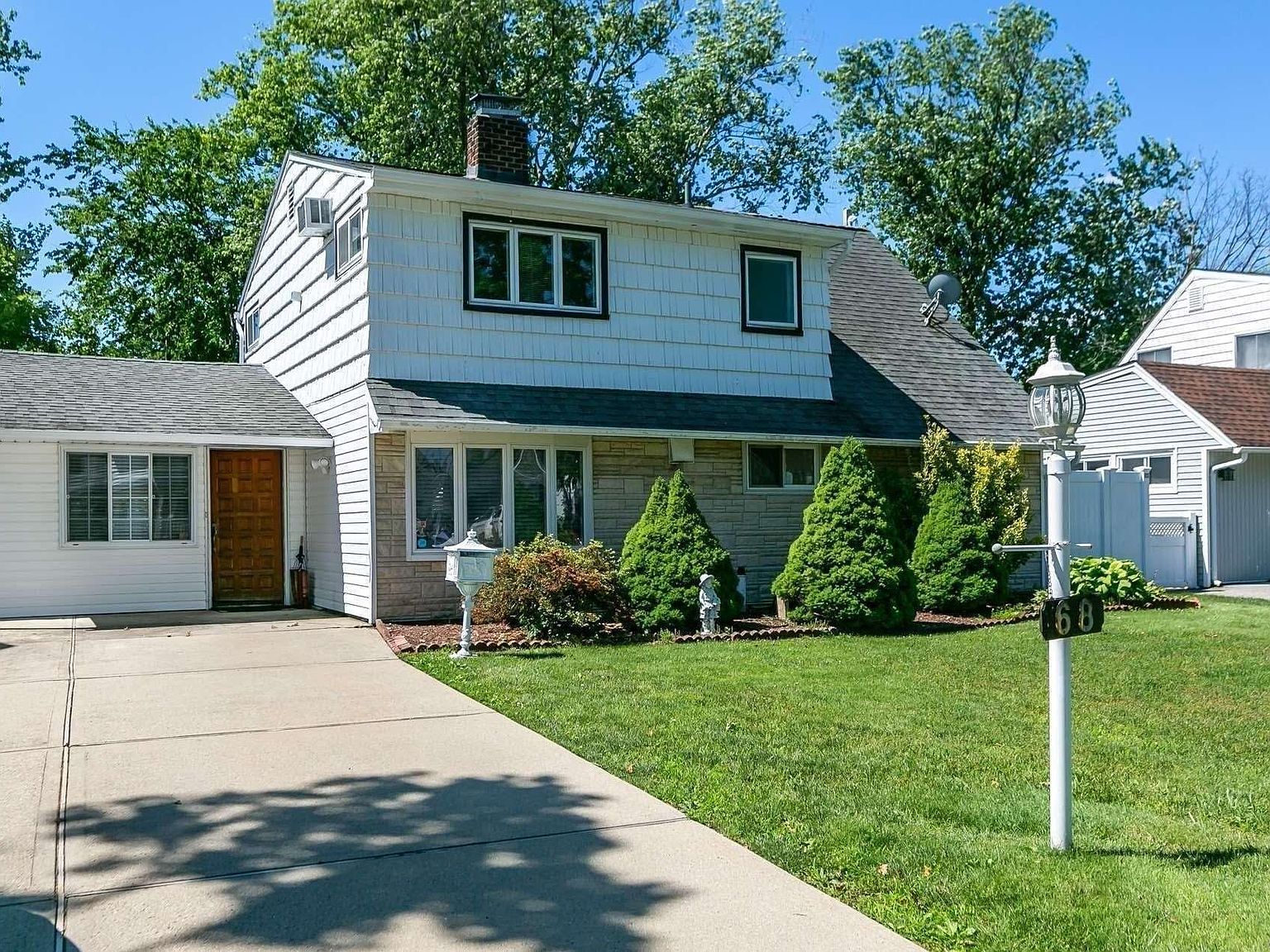 68 Constellation Rd Road, Levittown, NY 11756 MLS 3460685 Zillow