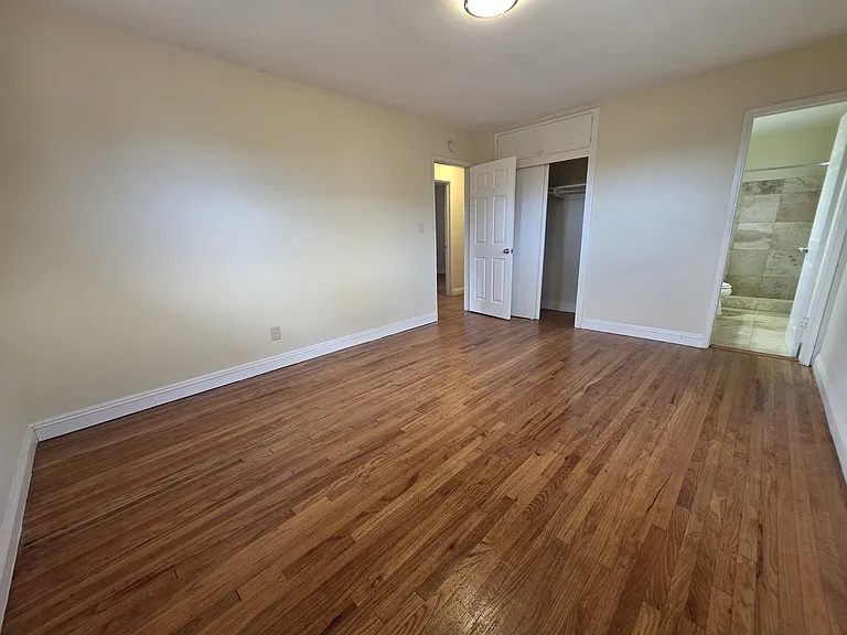 5457 Dorothy Dr — Photo 17