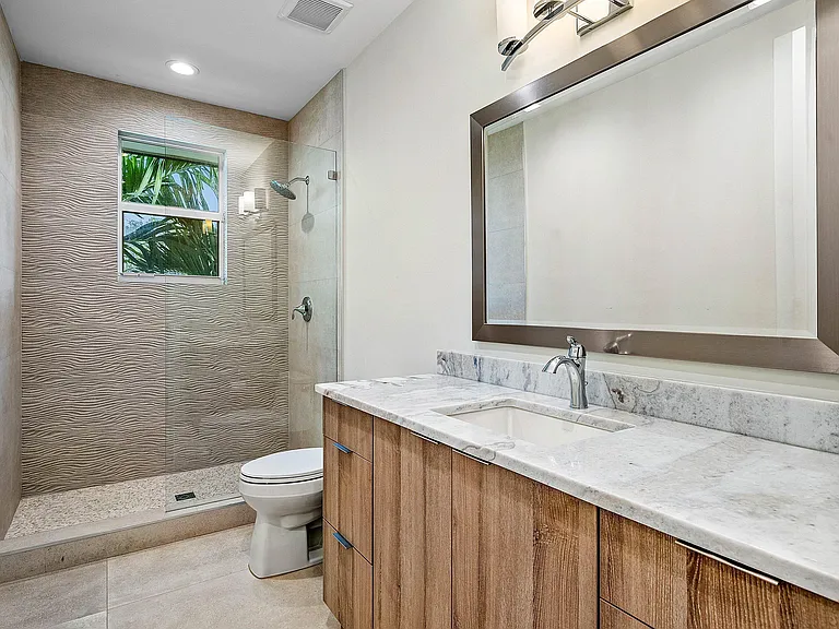 217 Gulfstream Blvd — Photo 21