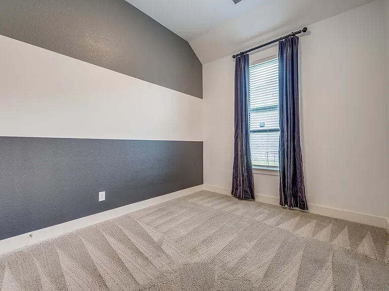 914 Songbird Ln — Photo 14
