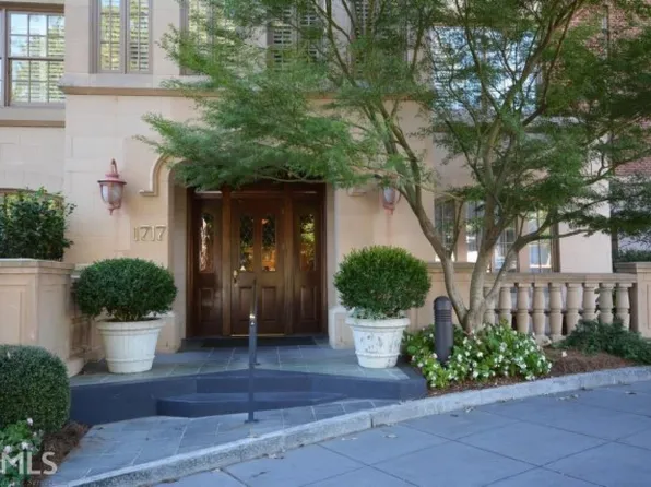 1717 N Decatur Rd #303, Atlanta, GA 30307