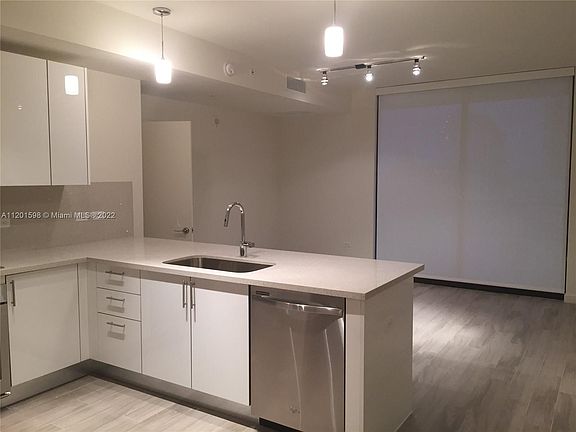 3rd image of 999 SW 1st Ave APT 1902